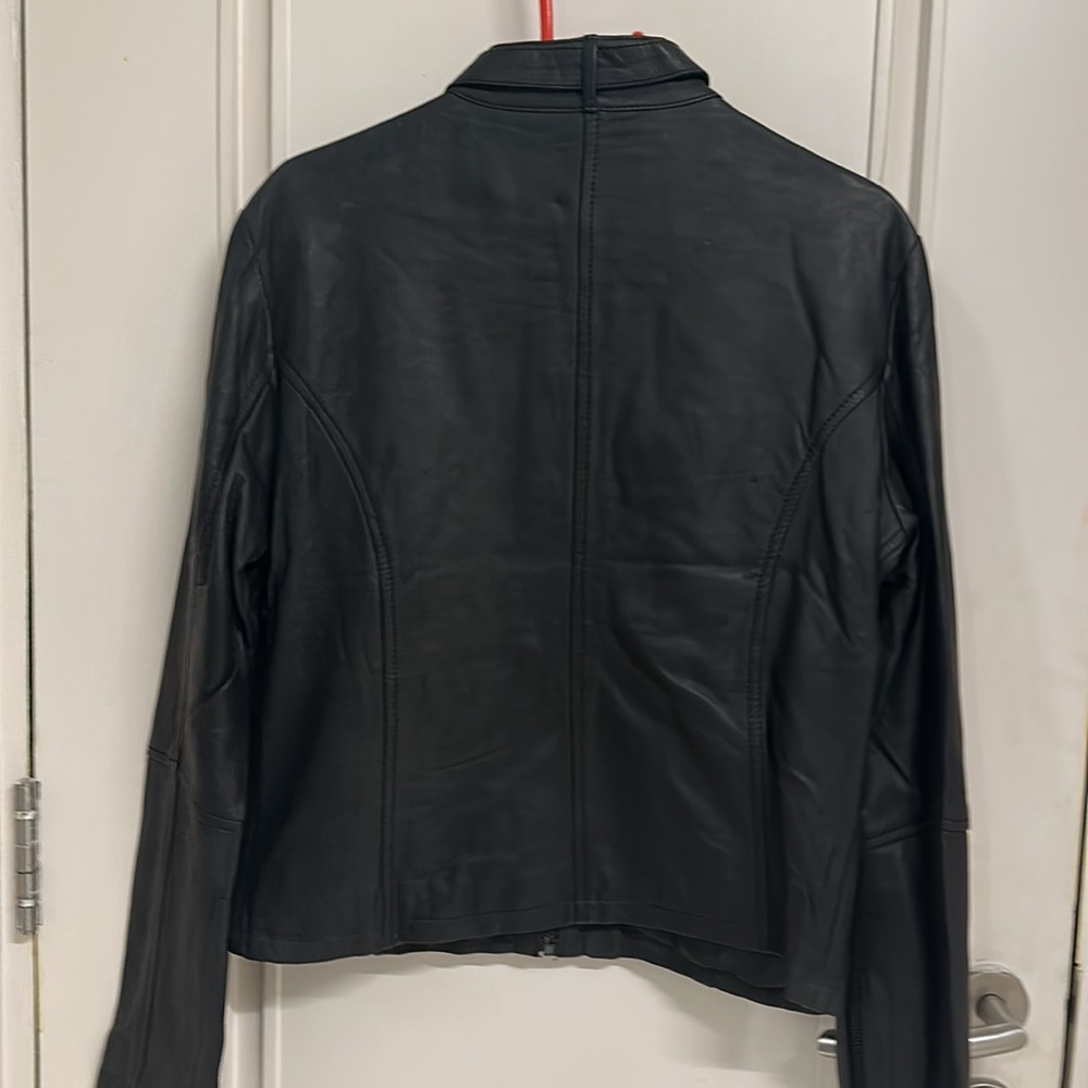 GQ Firenze-Italia Pure Leather short jacket! Classy, stylish, sassy!UK S/M! NWOT - Picture 10 of 16
